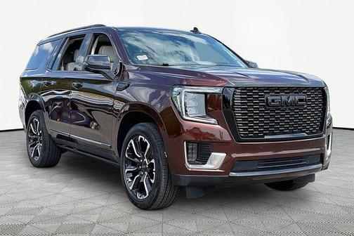 Redwood 2023 GMC Yukon Denali