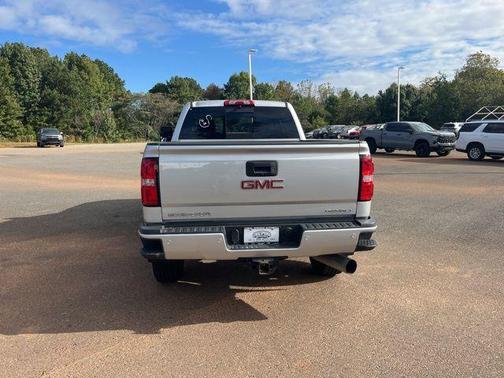 2018 GMC Sierra 2500 Denali
