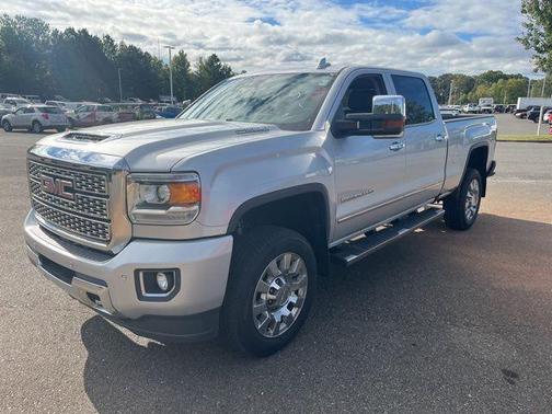 2018 GMC Sierra 2500 Denali