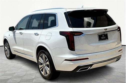 2025 Cadillac XT6 Premium Luxury FWD