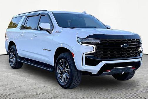 Summit White 2024 Chevrolet Suburban Z71