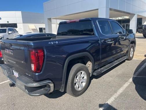 2022 GMC Sierra 1500 SLE