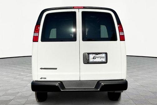 2025 Chevrolet Express 2500 Work Van