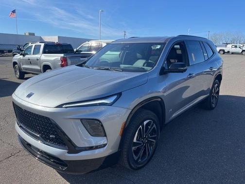 2025 Buick Enclave Sport Touring