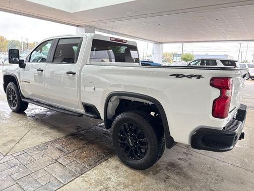 2026 Chevrolet Silverado 2500 Custom