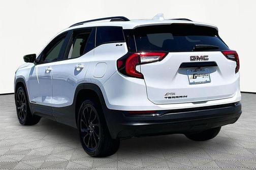 Summit White 2024 GMC Terrain SLE