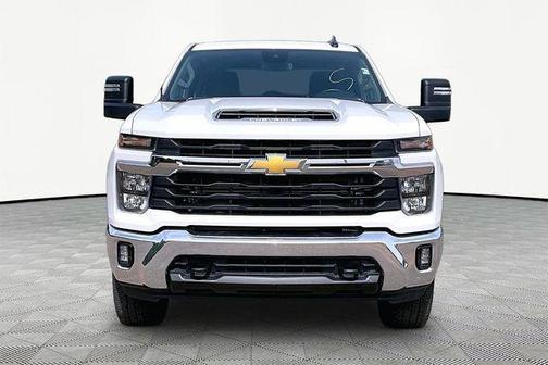 Summit White 2025 Chevrolet Silverado 2500 LT