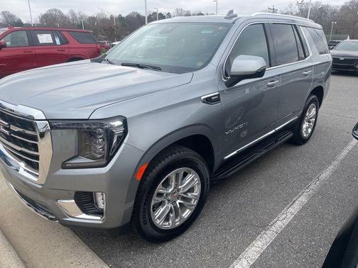 2024 GMC Yukon SLT