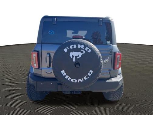 2022 Ford Bronco Outer Banks