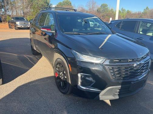 2022 Chevrolet Traverse Premier