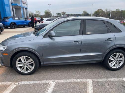 2017 Audi Q3 2.0T Premium