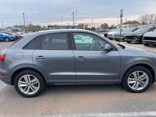 2017 Audi Q3 2.0T Premium