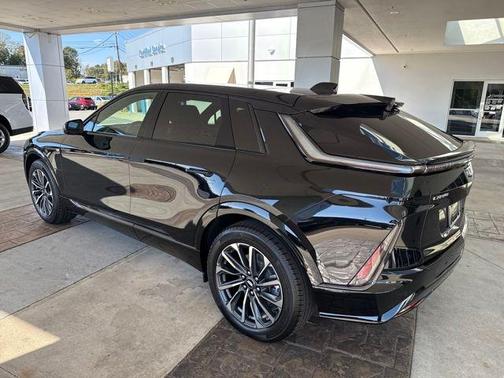 2026 Cadillac LYRIQ Sport