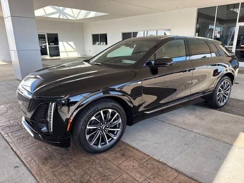 2026 Cadillac LYRIQ Sport