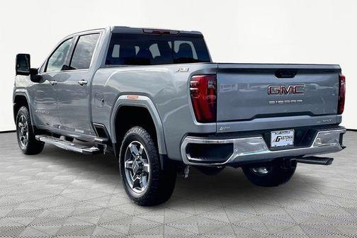 2026 GMC Sierra 2500 SLT