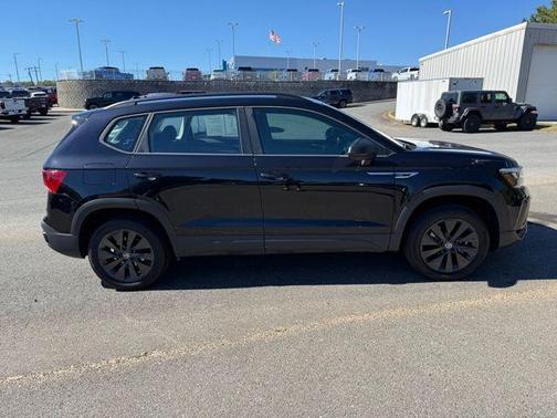 2024 Volkswagen Taos 1.5T S