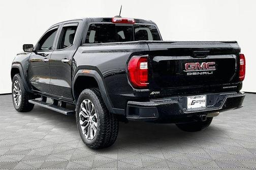 2023 GMC Canyon Denali