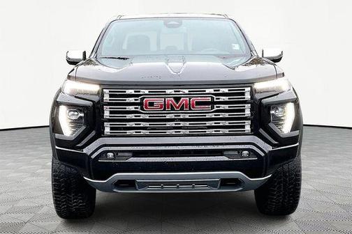 2023 GMC Canyon Denali