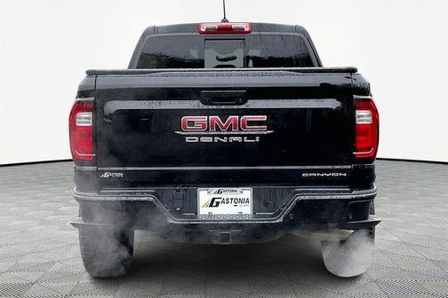 2023 GMC Canyon Denali