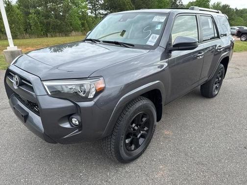 2022 Toyota 4Runner SR5