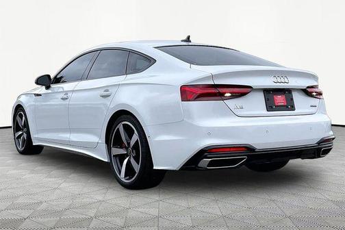 Glacier White Metallic 2025 Audi A5 Sportback 45 S line quattro Premium