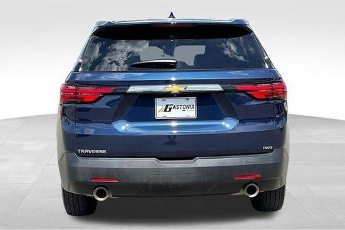 2022 Chevrolet Traverse LS