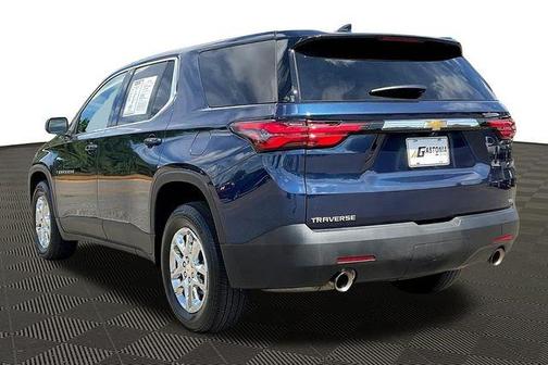 2022 Chevrolet Traverse LS