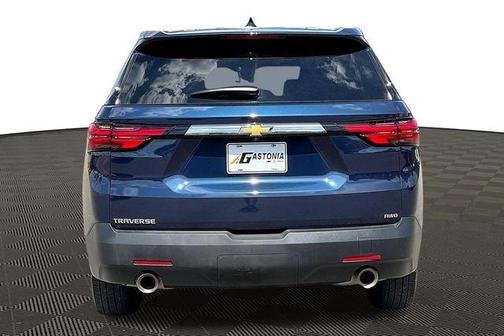 2022 Chevrolet Traverse LS