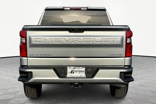 Sterling Gray Metallic 2026 Chevrolet Silverado 1500 Custom