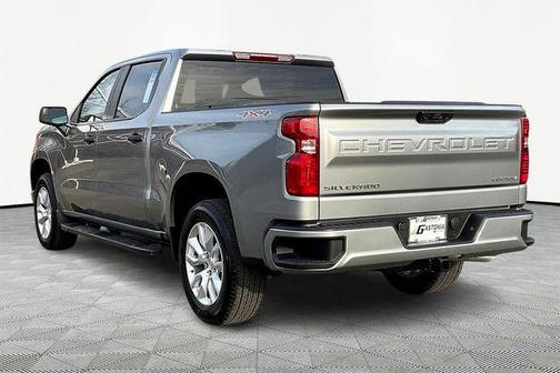 Sterling Gray Metallic 2026 Chevrolet Silverado 1500 Custom
