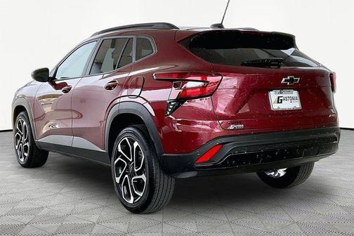 Crimson 2025 Chevrolet Trax 2RS