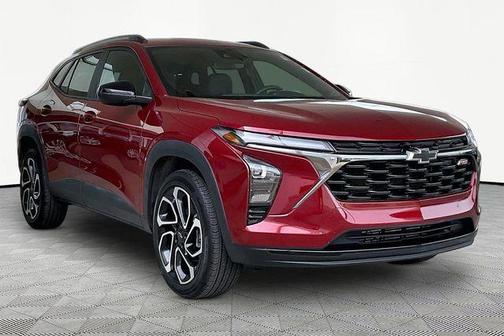 Crimson 2025 Chevrolet Trax 2RS
