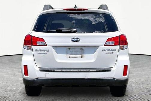 Satin White Pearl 2014 Subaru Outback 2.5i Premium