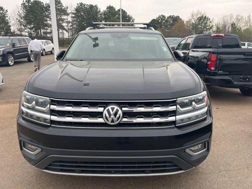 2019 Volkswagen Atlas 3.6L SEL Premium