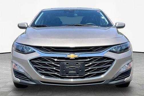 Mineral Gray Metallic 2024 Chevrolet Malibu LT