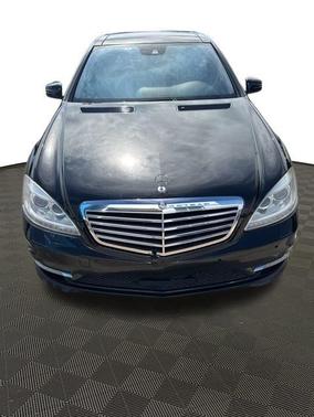 2013 Mercedes-Benz S-Class S 550 4MATIC