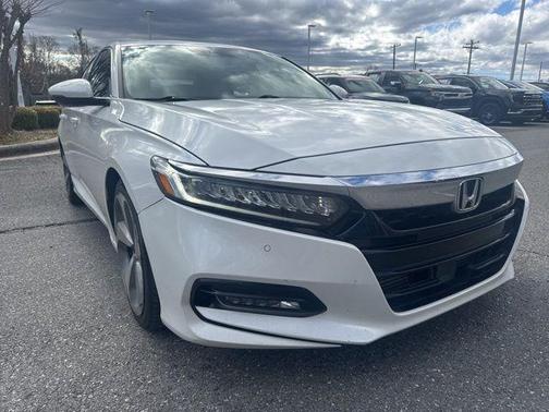 2018 Honda Accord Touring 2.0T