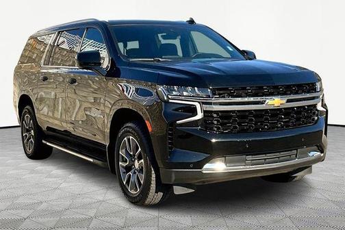 2023 Chevrolet Suburban LS