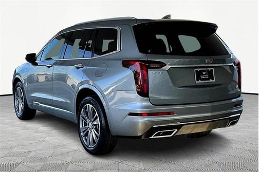 2025 Cadillac XT6 Premium Luxury FWD