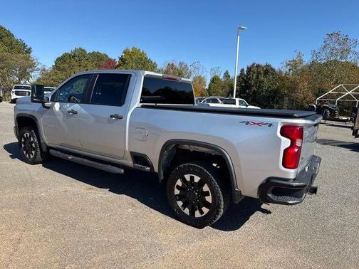 2020 Chevrolet Silverado 2500 Custom