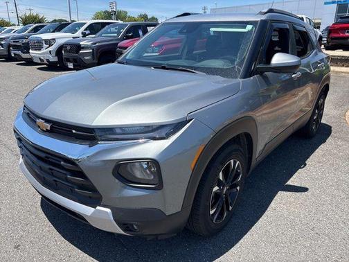 Sterling Gray Metallic 2023 Chevrolet Trailblazer LT