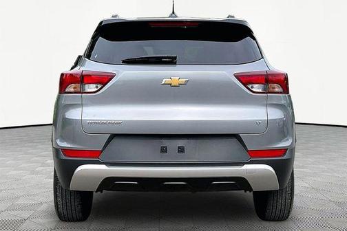Sterling Gray Metallic 2023 Chevrolet Trailblazer LT