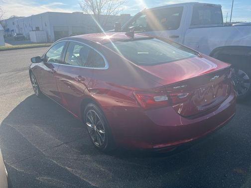 2024 Chevrolet Malibu LT