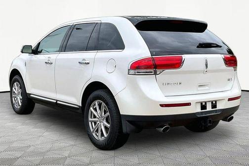 White Platinum Clearcoat Metallic 2012 Lincoln MKX Base