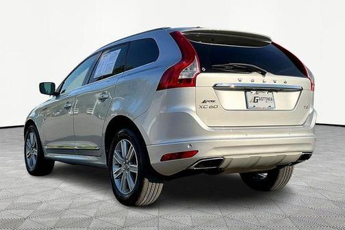 2017 Volvo XC60 T5 Inscription