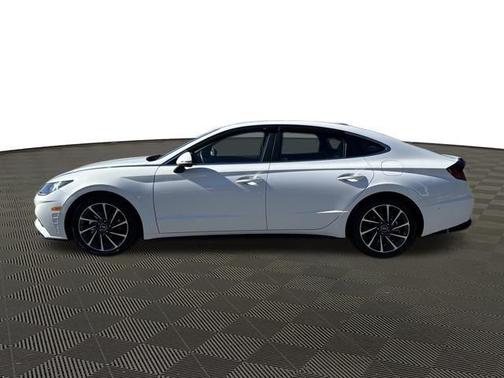 2021 Hyundai SONATA Limited