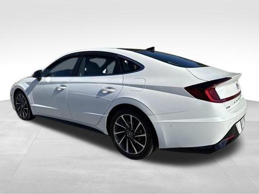 2021 Hyundai SONATA Limited