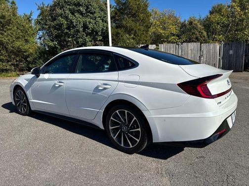 2021 Hyundai SONATA Limited