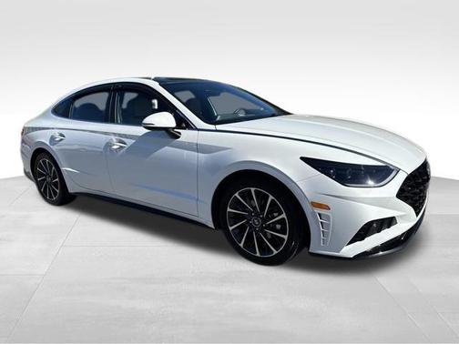 2021 Hyundai SONATA Limited