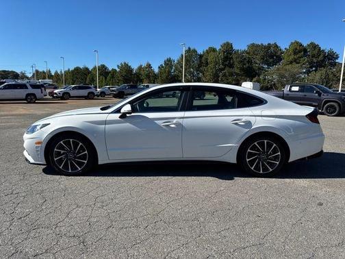 2021 Hyundai SONATA Limited